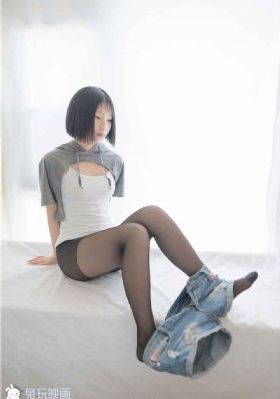 被三个男人躁一夜好爽视频